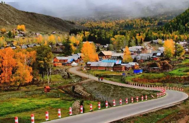 北疆大环线，新疆夏季最美的线路，它远比你想象的更加惊艳！