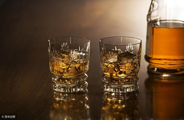 “生命之水”威士忌（Whisky）
